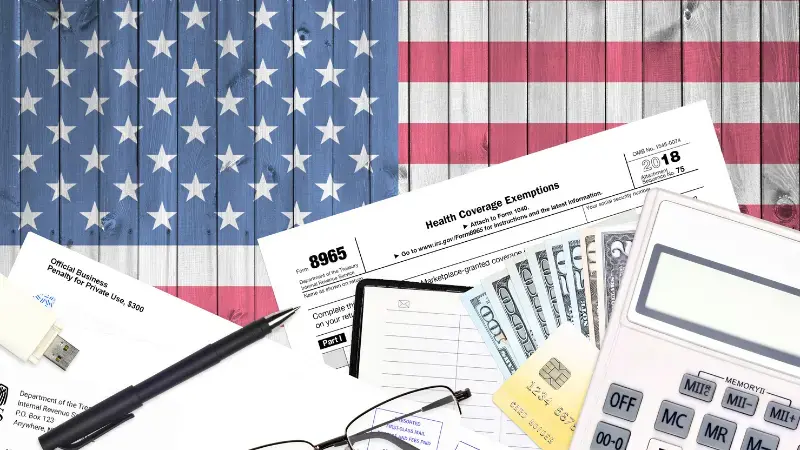 Comparison of Securities Dealer Licensing Systems in the UK, Australia, Bahamas, and Seychelles